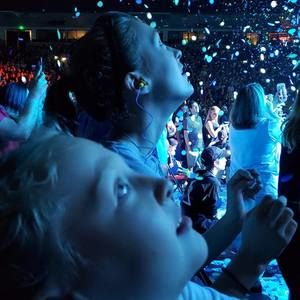 Meet your Posher, Julia